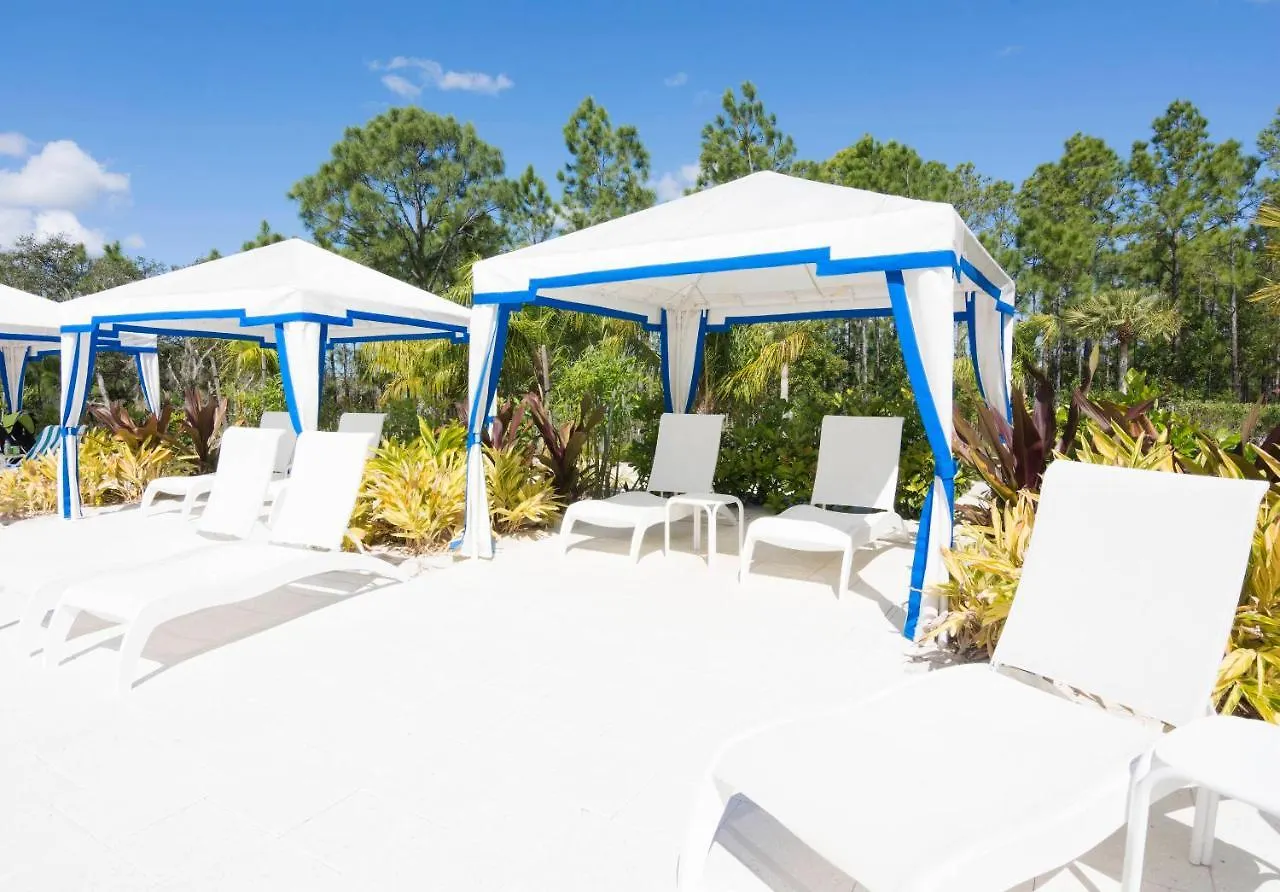4 Bedroom Community Amenities Included Ef466 Davenport Holiday home