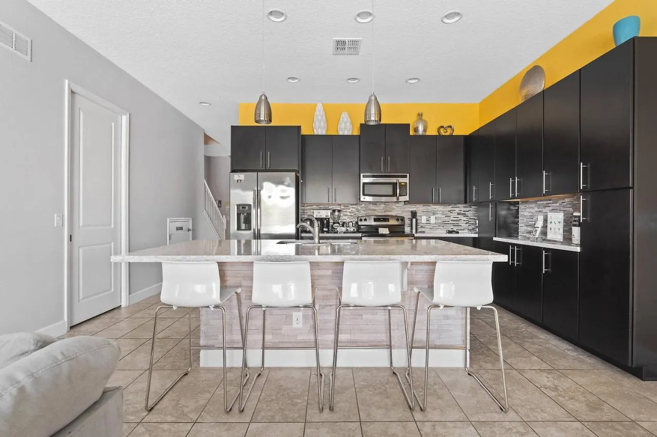 4 Bedroom Community Amenities Included Ef466 Davenport 0*,