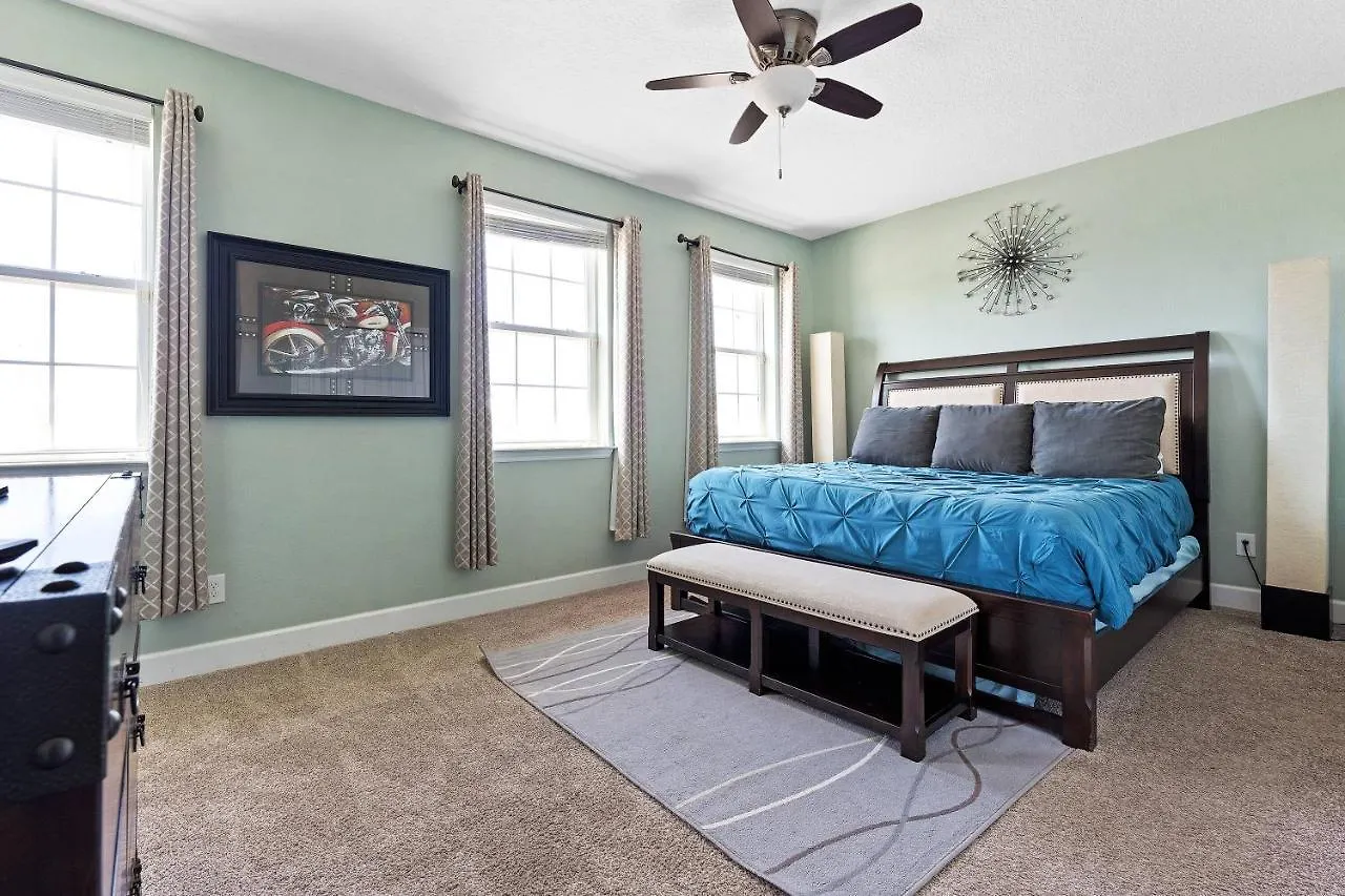 4 Bedroom Community Amenities Included Ef466 Davenport United States