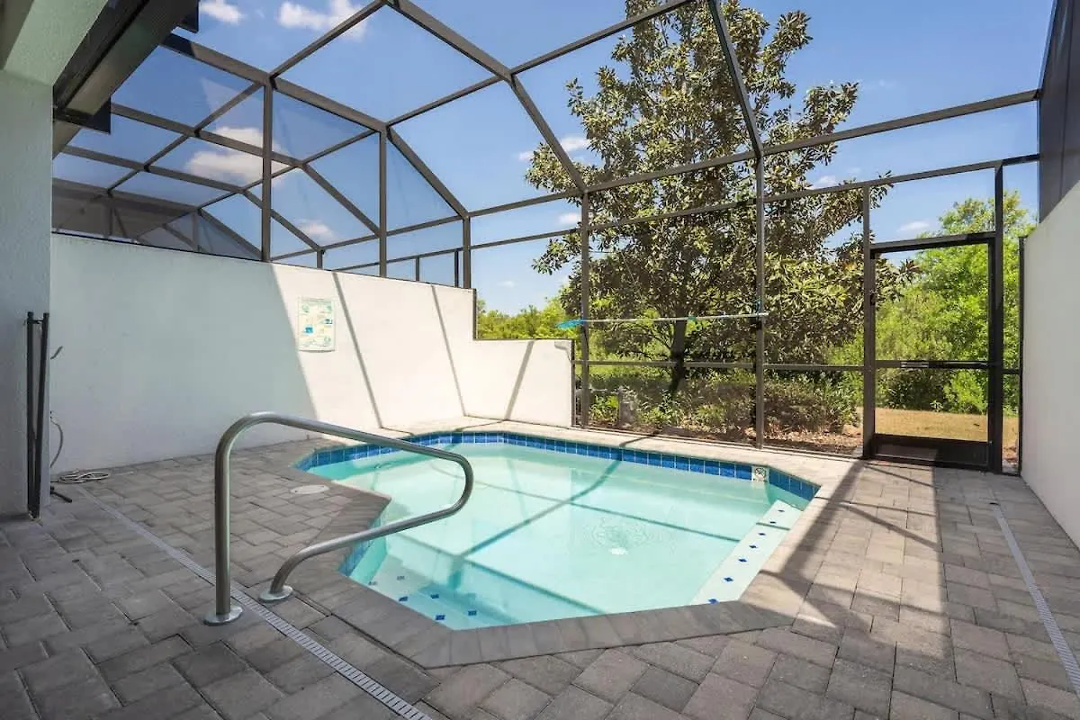 4 Bedroom Community Amenities Included Ef466 Davenport