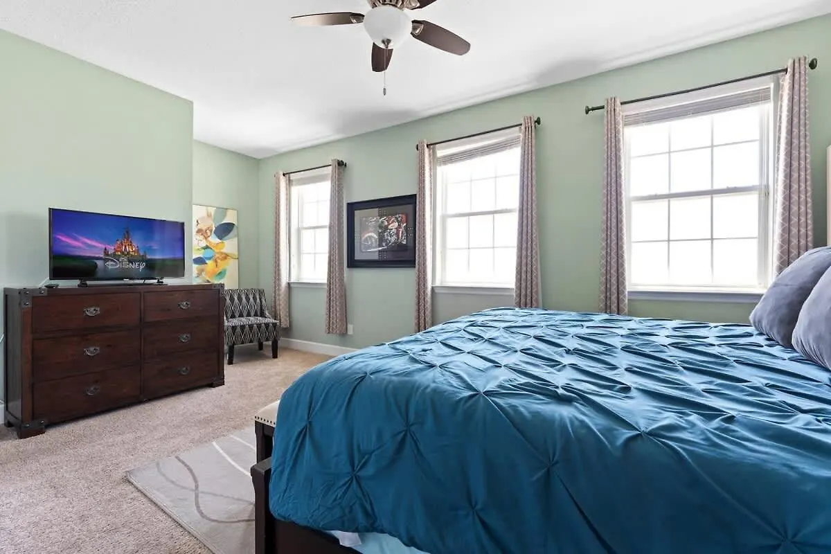 4 Bedroom Community Amenities Included Ef466 Davenport